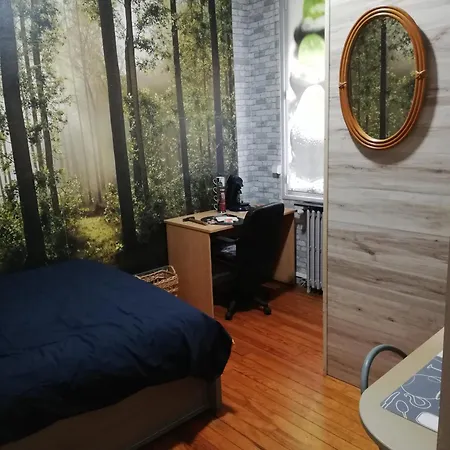 Avec Douche * Λούρδη